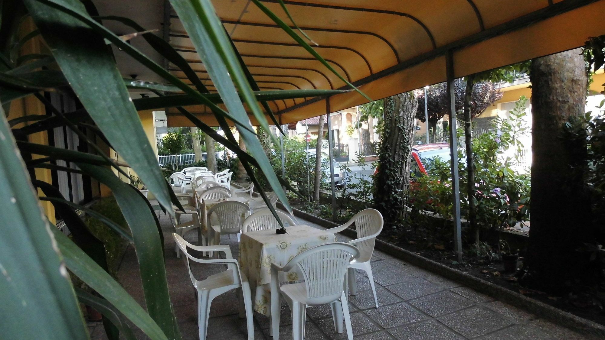 Hotel Elde Riccione Extérieur photo
